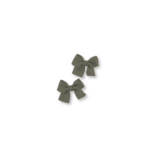 Baby & Toddler Piggy Bows | Set of 2 | Clip in Hairbow | Mini Bow | Army Green | ssclip