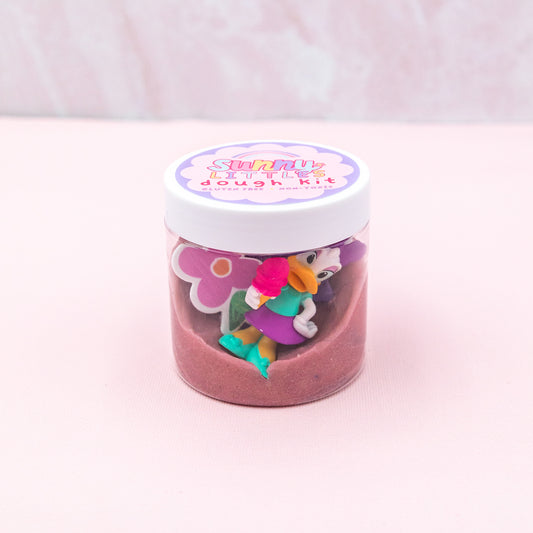 Daisy Play Dough Kit | Sensory Bin Activity | Gluten Free | Non-Toxic | 6oz Jar