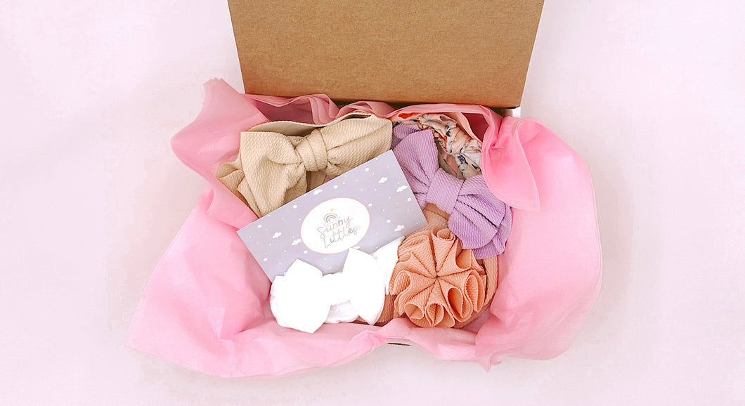 Baby shower gift ideas of baby headbands and headband bows